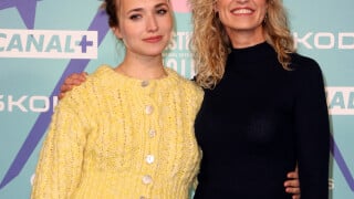 Mère avant tout, Alexandra Lamy n'hésite pas à recadrer Chloé Jouannet : "Je te rappelle que..."