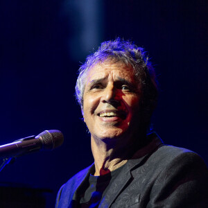 Julien Clerc en concert lors du Festival "Paris Paradis" à la Villette à Paris le 9 septembre 2023. © Pierre Perusseau/Bestimage