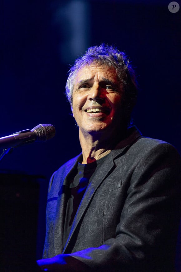 Julien Clerc en concert lors du Festival "Paris Paradis" à la Villette à Paris le 9 septembre 2023. © Pierre Perusseau/Bestimage