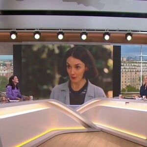 Charlotte Le Bon interviewée par Julien Arnaud et Flavie Flament dans Télématin, le lundi 7 octobre