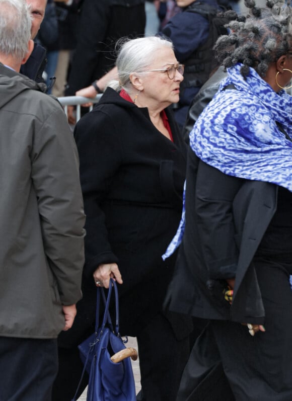 Josiane Balasko - Les obsèques de Michel Blanc, le jeudi 10 octobre 2024 à l'église Saint-Eustache, à Paris