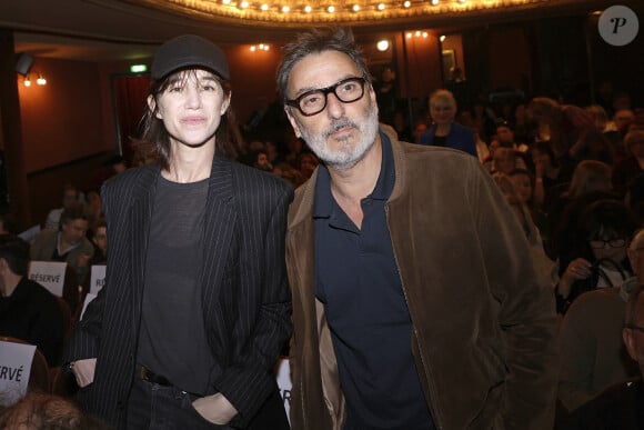 Charlotte Gainsbourg et son compagnon Yvan Attal - Soirée de mobilisation "L'Europe contre l'antisémitisme" au théâtre Antoine à Paris le 3 juin 2024. © Cédric Perrin/Bestimage