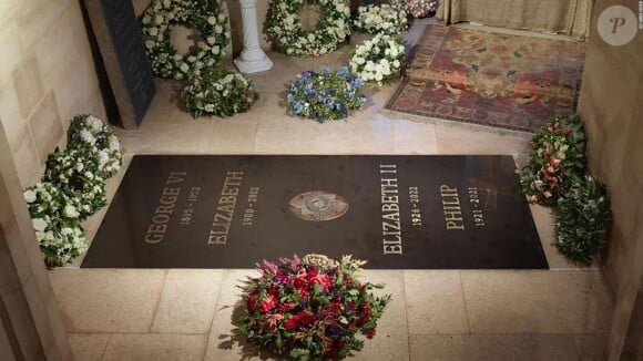 La dernière demeure de la reine Elizabeth II est présentée à la chapelle commémorative du roi George VI au château de Windsor, le 24 septembre 2022.