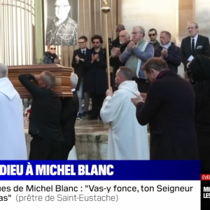 Lors de l'hommage à Michel Blanc, les applaudissements ont fusé, comme un dernier adieu à l'artiste.