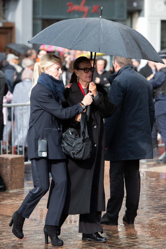 Carole Bouquet - Obsèques de Michel Blanc en l'église Saint-Eustache à Paris, le 10 octobre 2024.