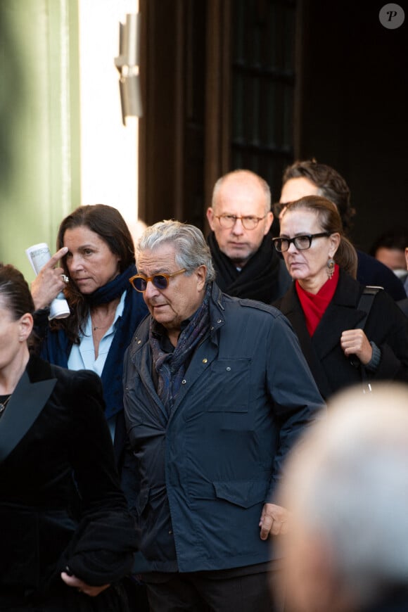 Carole Bouquet - Obsèques de Michel Blanc en l'église Saint-Eustache à Paris, le 10 octobre 2024.