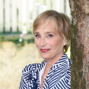 Kristin Scott Thomas a dit oui !
Kristin Scott Thomas - Photocall du jury de la 17ème édition du Festival du Film Francophone (FFA) de Angoulême. © Coadic Guirec / Bestimage