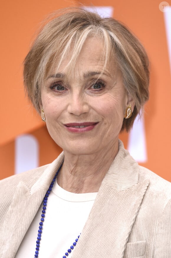 Kristin Scott Thomas au photocall de la soirée "Royal Academy of Arts Summer" à Londres, le 12 juin 2024.