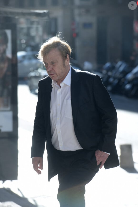 Jacques Spiesser - Obsèques de François Florent ( François Eichholtzer, fondateur du Cours Florent d'art dramatique à Paris) en l'église Saint Roch à Paris, France, le 4 octobre 2021. © Bestimage 