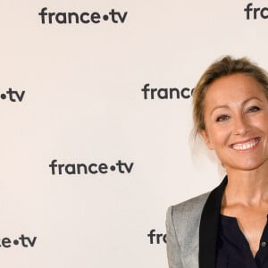 Anne-Sophie Lapix au photocall de la conférence de presse de France 2 au théâtre Marigny à Paris le 18 juin 2019 © Coadic Guirec / Bestimage