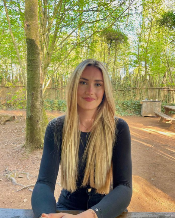 Cette fois, c'est la bonne et Marie Castel entend bien rafler la couronne de Miss France 2025 !
Marie Castel, Miss Bretagne 2024 en route pour Miss France 2025.