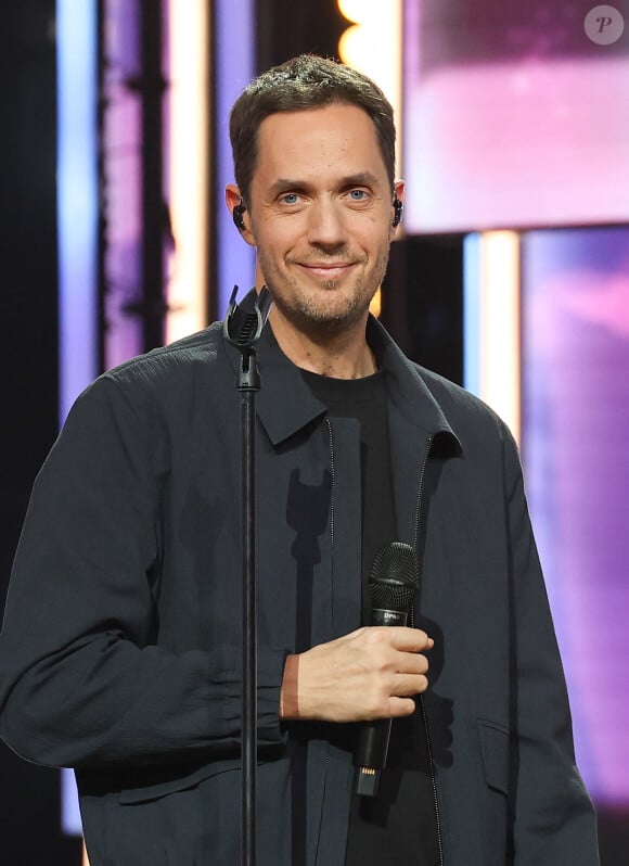 Grand Corps Malade est habituellement très discert au sujet de sa vie privée
Grand Corps Malade (Fabien Marsaud) - Les personnalités se mobilisent lors de la 37ème édition du Téléthon sur le plateau de France 2, avec pour parrain Vianney. Le 8 décembre 2023. © Coadic Guirec / Bestimage