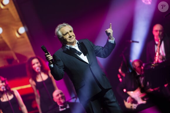 Exclusif - Michel Sardou - Ultime concert de Michel Sardou pour la dernière date de son spectacle "La dernière danse" à la Seine Musicale à Boulogne-Billancourt le 12 avril 2018. Le chanteur a rassemblé plus de 400 000 spectateurs pour une tournée de 82 concerts. © Pierre Perusseau/Bestimage 