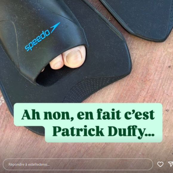 Avant de se rendre compte qu'il ressemble plutôt à Patrick Duffy, "l'homme de l'Atlantide" !
Estelle Denis en vacances avec son compagnon Marc Thiercelin.
