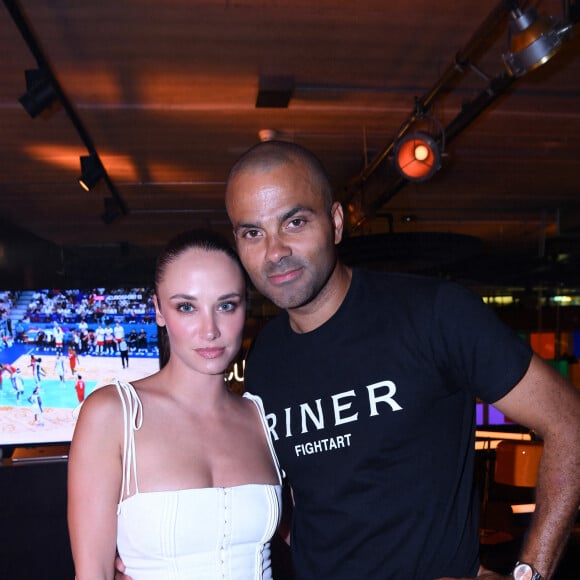 Tony Parker avait pour ambition de construire la Tony Parker Academy à Saint-Ouen
 
Exclusif - Tony Parker avec sa compagne Agathe Teyssier - Teddy Riner fête son titre de champion Olympique de judo +100KG au restaurant "Podium" du groupe (Les bistrots Pas Parisiens) à Paris le 2 aout 2024. © Rachid Bellak/Bestimage