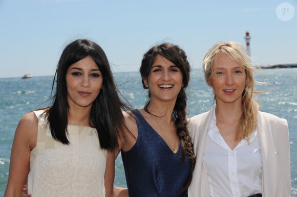 Géraldine Nakache, Audrey Lamy et Leïla Bekhti au Festival de Cannes en 2010.