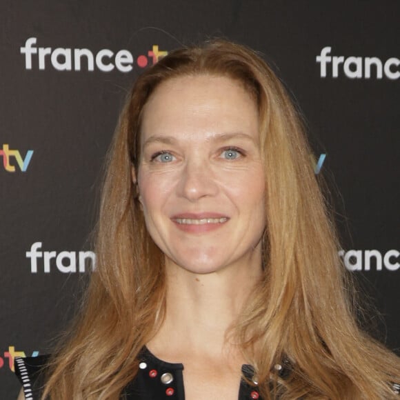 Odile Vuillemin au photocall de la conférence de presse de rentrée de France Télévisions à Paris, France, le 4 septembre 2024. © Coadic Guirec/Bestimage 