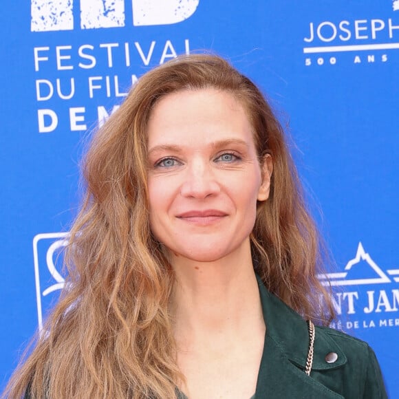 Odile Vuillemin au photocall du film "Le Signalement" lors de la 3ème édition du festival du film de Demain (30 mai - 2 juin 2024), à Vierzon, France, le 31 mai 2024. © Coadic Guirec/Bestimage 