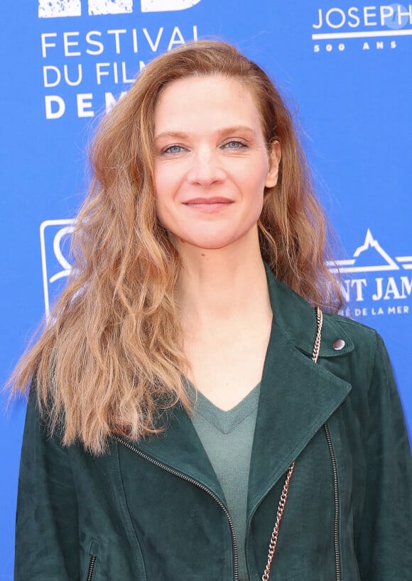 Odile Vuillemin au photocall du film "Le Signalement" lors de la 3ème édition du festival du film de Demain (30 mai - 2 juin 2024), à Vierzon, France, le 31 mai 2024. © Coadic Guirec/Bestimage 