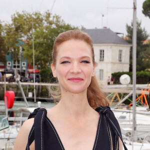 Odile Vuillemin - Photocall du film "Signalements" lors de la 26ème Edition du Festival de la Fiction de La Rochelle. Le 11 septembre 2024 © Patrick Bernard / Bestimage  