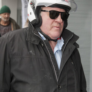 Gérard Depardieu - Le "33ème Salon du Livre" au parc des expositions de la porte de Versailles à Paris, le 20 mars 2016. © Perusseau/Bestimage