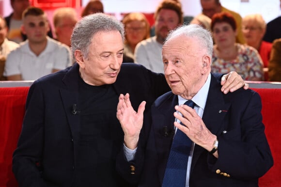 Exclusif -Michel Drucker et Philippe Bouvard - Enregistrement de l'émission Vivement dimanche au studio Gabriel, presentée par M.Drucker, diffusée sur France 3 le 9 octobre 2022. © Guillaume Gaffiot / Bestimage 