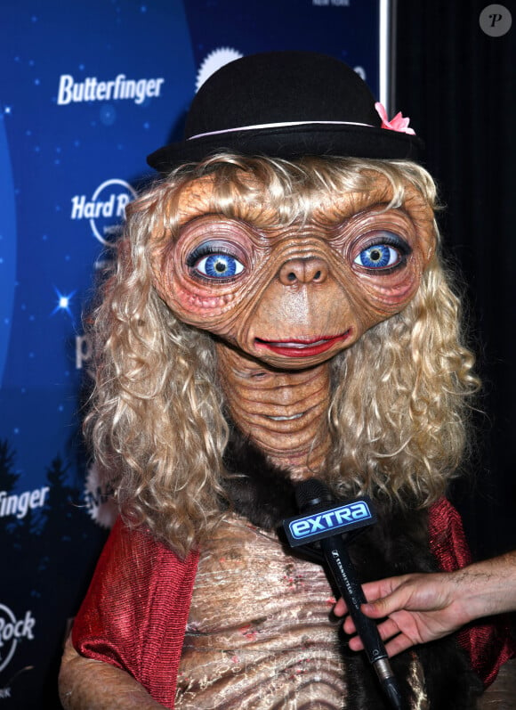 Le mannequin allemand s'est déguise en E.T l'extraterrestre
Heidi Klum lors de la 23e édition annuel de sa fête d'Halloween organisée au sein du Hard Rock Hôtel de New York le jeudi 31 octobre 2024. © Photo Image Press via ZUMA Press Wire/Bestimage