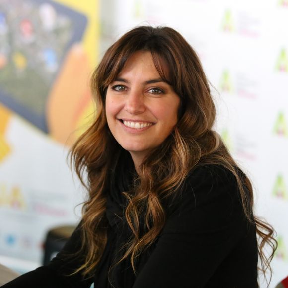 Laetitia Milot s'est confiée à "Télé Magazine"
Laetitia Milot dédicace son livre "Ma clé du bonheur" à la foire d'Anova à Alençon.