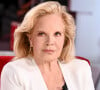 Après des années passées entre les États-Unis et la France, Sylvie Vartan souhaite désormais se rapprocher de sa famille, notamment de son arrière-petit-fils Harrison
Exclusif - Sylvie Vartan - Enregistrement de l'émission "Vivement Dimanche" présentée par M.Drucker et diffusée le 10 octobre sur France 2. Le 26 septembre 2021 © Guillaume Gaffiot / Bestimage 