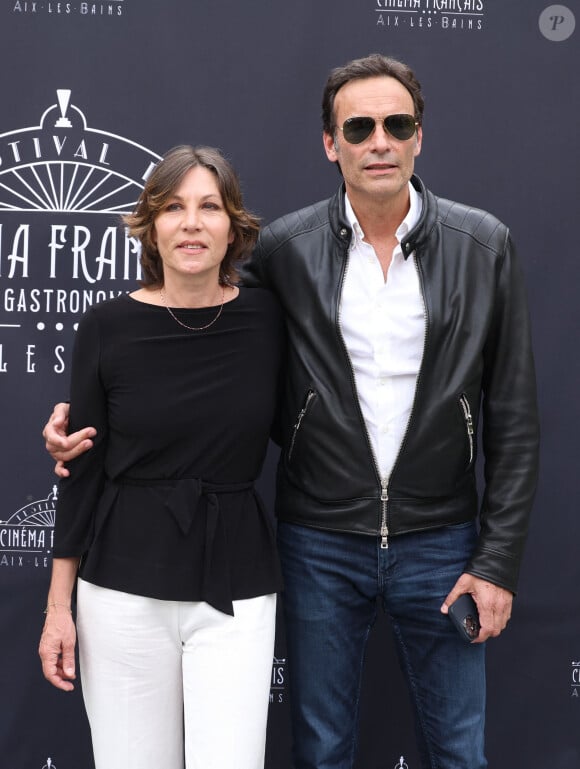 Exclusif - Mathilde Seigner, Anthony Delon - Photocall de la 3ème édition du Festival du Cinéma Français et de la Gastronomie d'Aix-les-Bains. Le 8 juin 2024 © Denis Guignebourg / Bestimage 