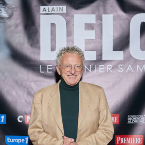 Exclusif - Nelson Monfort au photocall de la soirée Ciné-concert symphonique "Alain Delon, le dernier Samouraï" au Palais des congrès à Paris le 8 novembre 2024 le jour de son anniversaire. © Jacovides / Moreau / Bestimage 