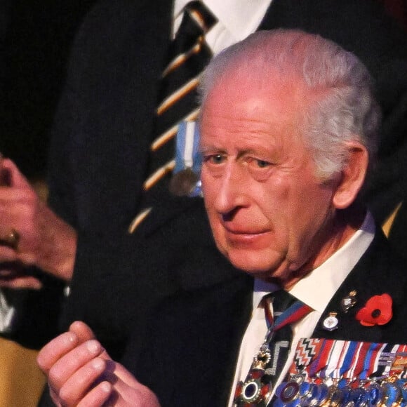 Le roi Charles III d'Angleterre - La famille royale du Royaume Uni assiste au Festival du souvenir (Festival of Remembrance) au Royal Albert Hall, Londres le 9 novembre 2024. © Chris Ratcliffe / Pool / Julien Burton via Bestimage 