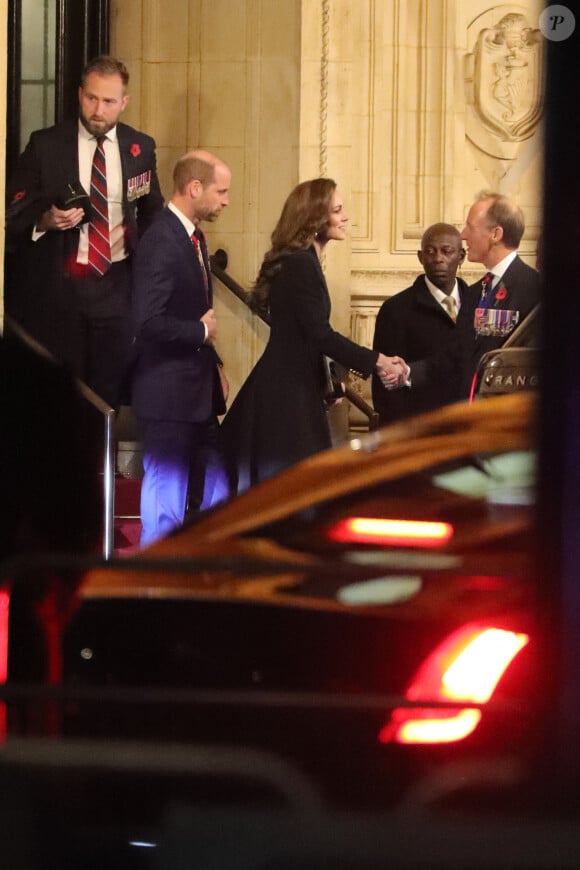 Le prince William, prince de Galles, Catherine Kate Middleton, princesse de Galles à la sortie du Festival du souvenir (Festival of Remembrance) au Royal Albert Hall, Londres le 9 novembre 2024