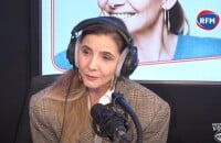 Sur les ondes de "RFM" dans l'émission "1 heure avec...", Clotilde Courau s'est livrée en toute sincérité sur l'impact que son mariage princier avec Emmanuel-Philibert de Savoie a eu sur sa carrière artistique.