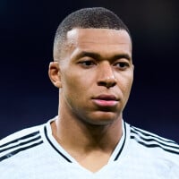 "Son langage gestuel dit tout" : Kylian Mbappé touché par un mal dont souffre des millions de Français chaque année ?