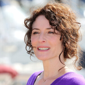 Elsa Lunghini - Photocall de la série "Ici tout commence" lors de la 26ème Edition du Festival de la Fiction de La Rochelle. Le 14 septembre 2024 © Patrick Bernard / Bestimage