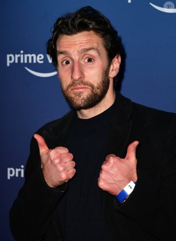 Pablo Mira - Inauguration de la salle de projection privée et éphémère Amazon Prime Video Club, dont l'accès est entièrement gratuit, place de La Madeleine à Paris. Le 9 décembre 2021 © Veeren / Bestimage