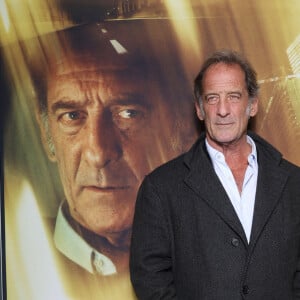 "Est-ce que c'est plus difficile pour un acteur de s'engager aujourd'hui, compte tenu des réactions violentes sur les réseaux sociaux ou de la peur de perdre des contrats ?"
Vincent Lindon - Avant-première du film "Le choix" de G.Bourdos au cinéma UGC Danton à Paris le 12 Novembre 2024. © Denis Guignebourg/BestImage