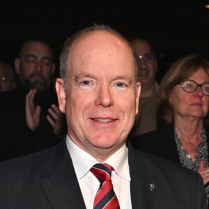 Le prince Albert II de Monaco honoré en tant que sportif lors de la remise des prix de l'ASM Omnisports (Association Sportive de Monaco) à l'auditorium Rainier III à Monaco, le 13 novembre 2024. Cette soirée était placée sous le centenaire de l'ASM. Le prince Albert II de Monaco a honoré l'ancien président Louis Biancheri en le faisant président d'honneur et a accueilli le nouveau président M. Roland Biancheri. L'association regroupe 24 sections, la dernière étant la section Padel. © Bruno Bebert/Bestimage 