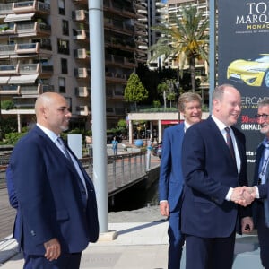 Le prince Albert II de Monaco, David Coulthard, Thierry Boutse, Eddie Jordan et Salim Zeghdar (président délégué de Top Marques) - Inauguration de la 16ème édition du salon "Top Marques Monaco 2019", qui se tiendra du 30 mai au 3 juin 2019 au Grimaldi Forum, le 29 mai 2019 à Monaco. Le salon se déroule du 30 mai au 2 juin. Le salon regroupe un ensemble de marques luxueuses et ultra-exclusives dans différents domaines tels que l'automobile, les bateaux, les bijoux et l'horlogerie. De nombreuses marques automobiles de prestiges sont présentes à l'image des très exclusives Rolls-Royce, Bentley, Bugatti ou les plus accessibles constructeurs premium allemands comme Audi et Mercedes, ainsi que des préparateurs et autres fabricants d'engins exclusifs. Au total, le salon abrite plus de 70 voitures de trente constructeurs. A découvrir: des bolides en exclusivité mondiale, des séries limités, des innovations improbables comme une voiture roulant à l'eau salée, des bijoux d'exception, des véhicules d'antan. Au total, le salon abrite plus de 70 voitures de trente constructeurs. A découvrir: des bolides en exclusivité mondiale, des séries limités, des innovations improbables comme une voiture roulant à l'eau salée, des bijoux d'exception, des véhicules d'antan. © Olivier Huitel/PRM/Bestimage  16th edition of "Top Marques Monaco 2019" fair, which will be held from May 30 to June 3, 2019 at the Grimaldi Forum, in Monaco, on May 29, 2019.