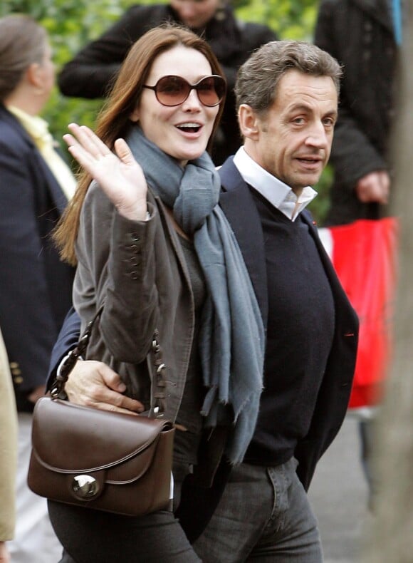 Carla Bruni et Nicolas Sarkozy à leur arrivée à New York
 