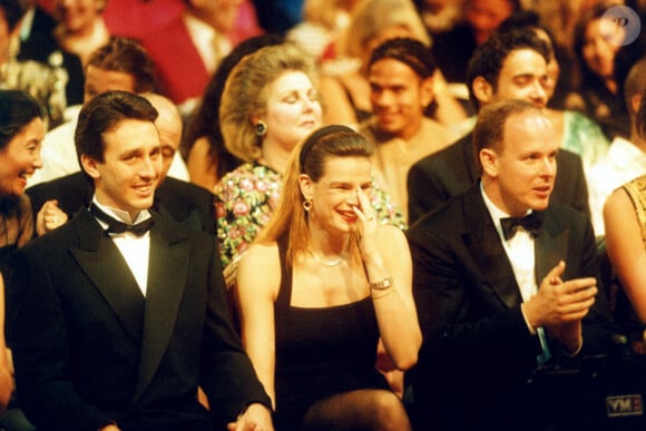 La princesse Stéphanie de Monaco avec son partenaire Daniel Ducruet (g) et son frère Albert II, prince de Monaco, lors des World Music Awards 1995. Photo par Duncan Raban/PA Photos/ABACAPRESS. COM