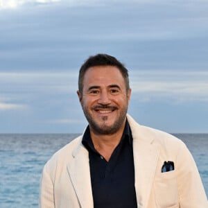 José Garcia au photocall pour le film "Le panache" lors de la 6ème édition du festival Cinéroman à Nice le 2 octobre 2024. © Bebert / Jacovides / Bestimage 