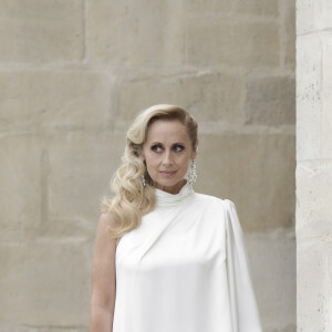 Lara Fabian lors du dernier relais de La Flamme Olympiques avant la cérémonie d'ouverture des Jeux Olympiques (JO) de Paris 2024 à Saint-Denis, Seine Saint-Denis, France, le 26 juillet 2024. © Melloul-Tribeca/Bestimage