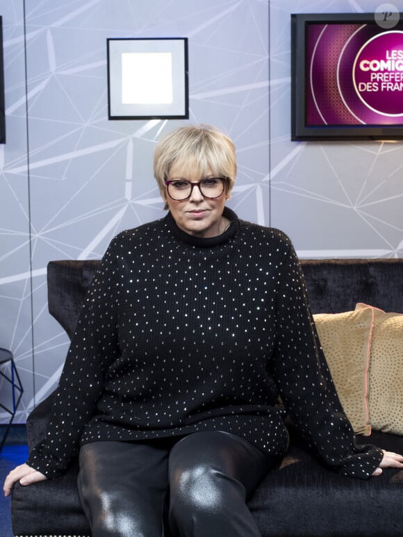 Exclusif - Laurence Boccolini - Backstage de l'enregistrement de l'émission "Les comiques préférés des français" au Palais des Sports (Dôme de Paris) à Paris, qui sera diffusée le 17 avril sur France 2 © Pierre Perusseau / Bestimage 