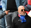 En trente ans de carrière, il a multiplié les succès....
Pascal Obispo lors du match des huitièmes de finale de l'UEFA Euro 2024 entre la France et la Belgique à l'Esprit Arena le 1er juillet 2024 à Düsseldorf, en Allemagne. Photo par Anthony Dibon/Icon Sport/ABACAPRESS.COM