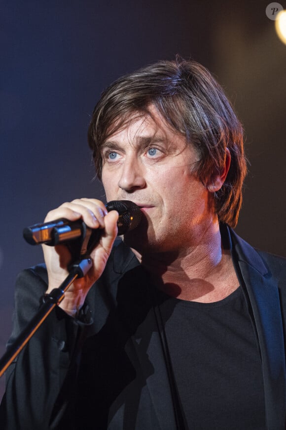 Interrogé le 24 novembre dans le podcast "Dans le rétro" sur France Bleu, le chanteur s'est confié sur la douleur de cette perte.
Exclusif - Thomas Dutronc - 3ème édition de l'émission "Psychodon, Unis face aux maladies psychiques" à l'Olympia à Paris et diffusée sur C8 le 6 octobre 2020. © Pierre Perusseau / Bestimage