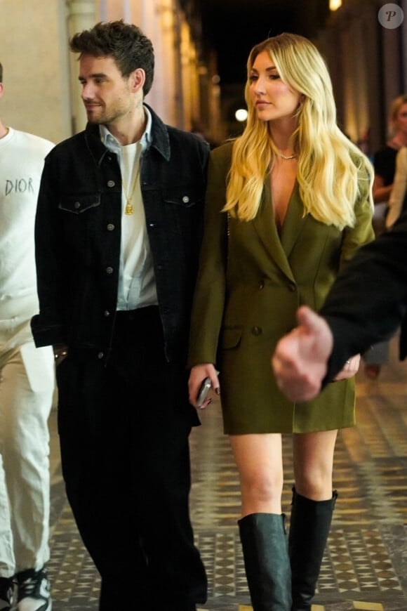 Liam Payne et sa compagne Kate Cassidy lors de la Fashion Week de Paris.