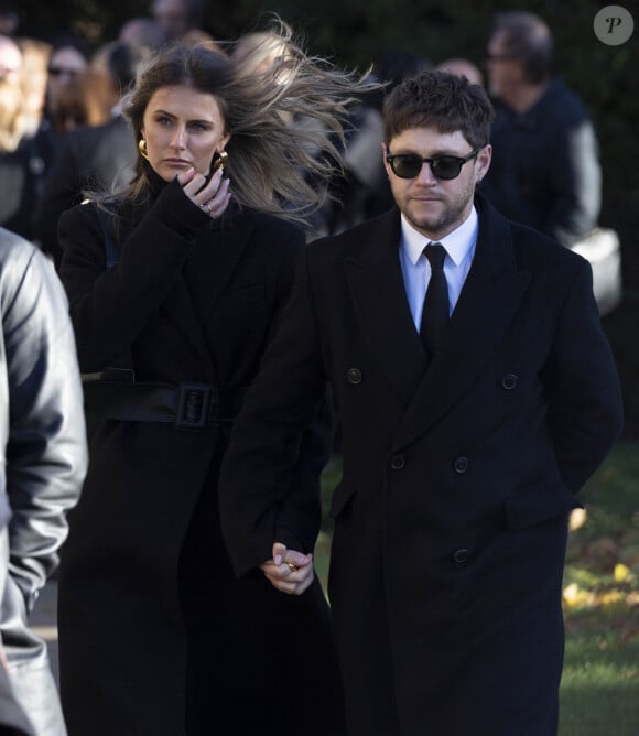 Niall Horan - Funérailles de Liam Payne à l'église St Mary à Amersham, le 20 novembre 2024. L'ex-membre du groupe One Direction a chuté du troisième étage, le 16 octobre 2024, depuis le balcon de sa chambre d'hôtel à Buenos Aires (Argentine). Celle-ci a été retrouvé saccagée. 