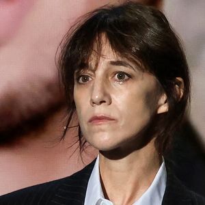 Le verdict a été rendu le 19 décembre
Charlotte Gainsbourg en pleurs lors d'une cérémonie organisée par le Conseil des institutions juives de France (CRIF) en hommage aux victimes des attentats du Hamas du 7 octobre 2023 contre Israël, à l'occasion du premier anniversaire de l'événement, à Paris, le 7 octobre 2024. © Stéphane Lemouton / Bestimage